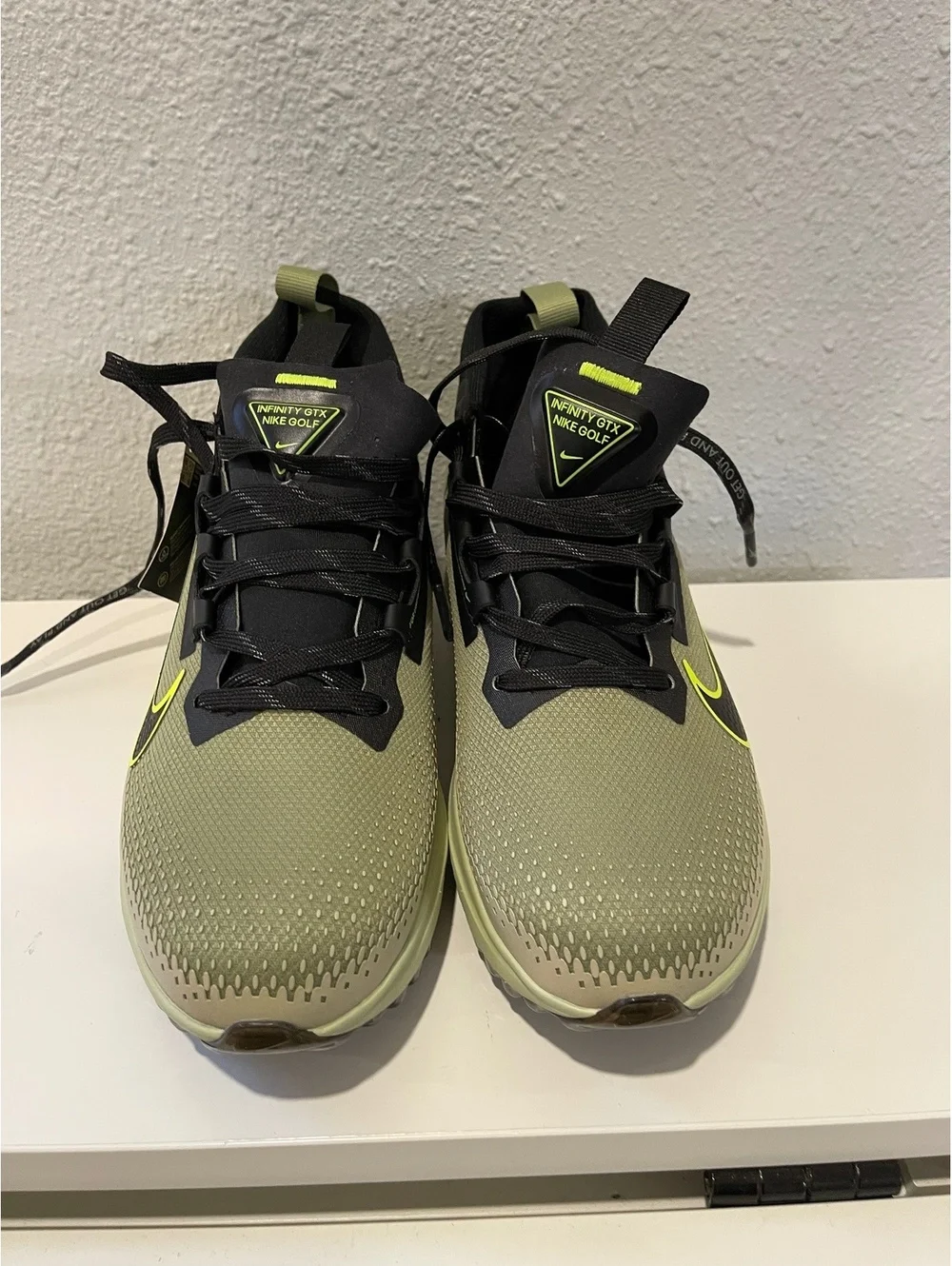Nike Air Zoom Infinity Tour Golf Shoes Gore-Tex Waterproof